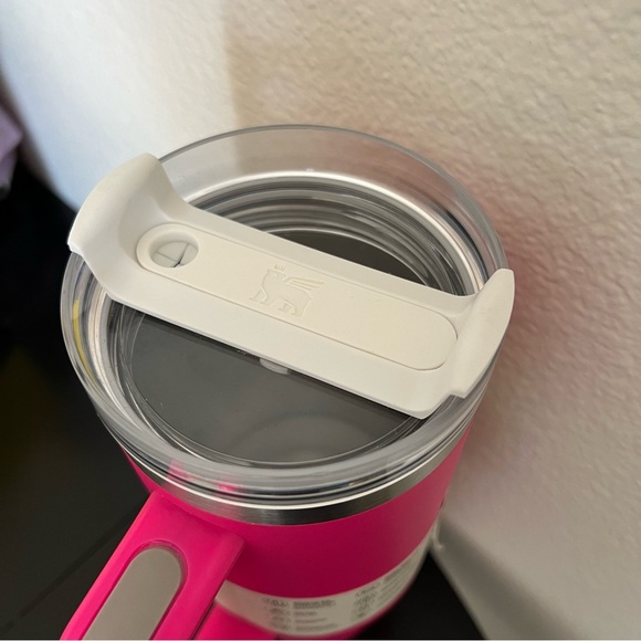 New Stanley 40z Quencher H2.0 Tumbler (no straw) - Picture 5 of 5